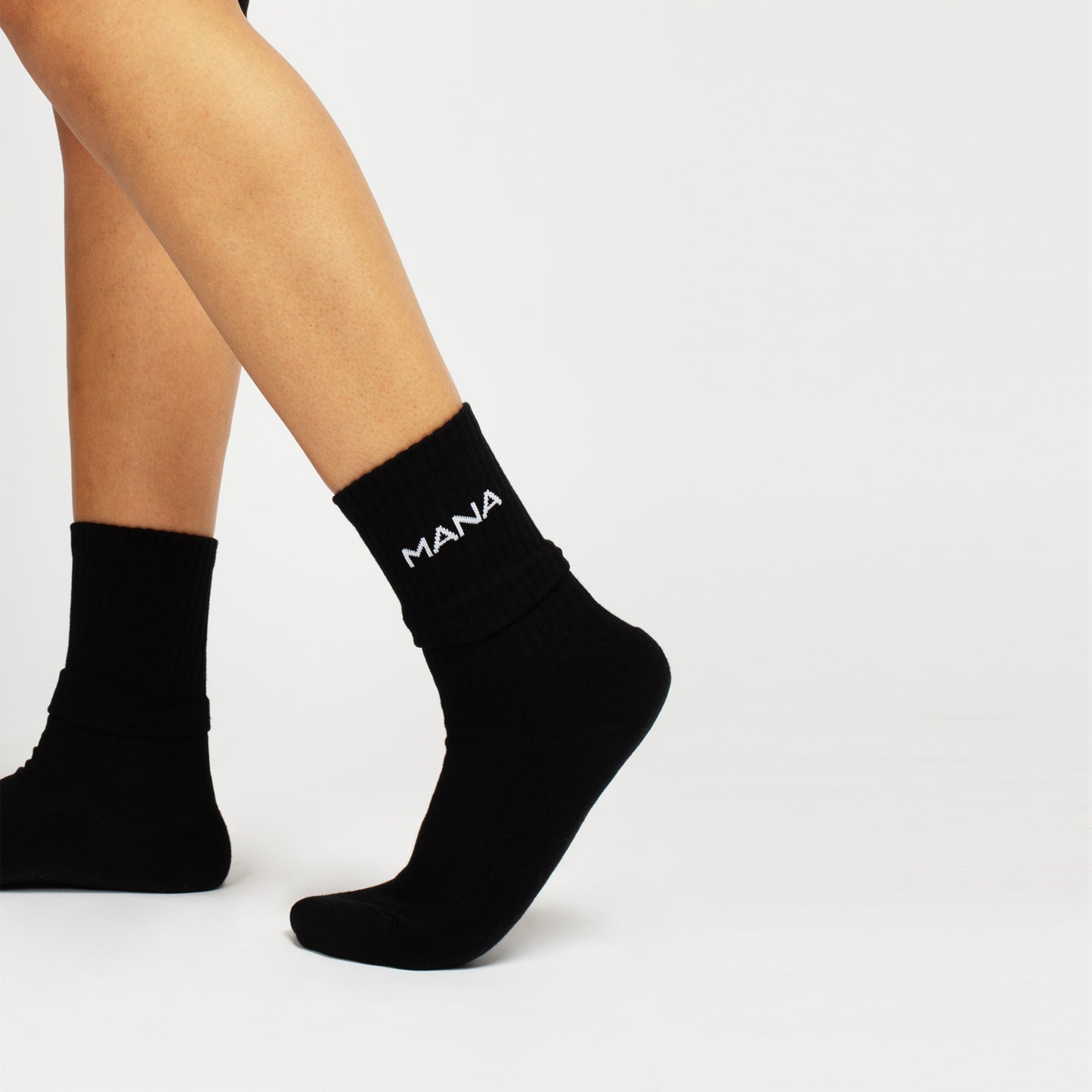 Organic Crew Socks - Black - 2 Pairs